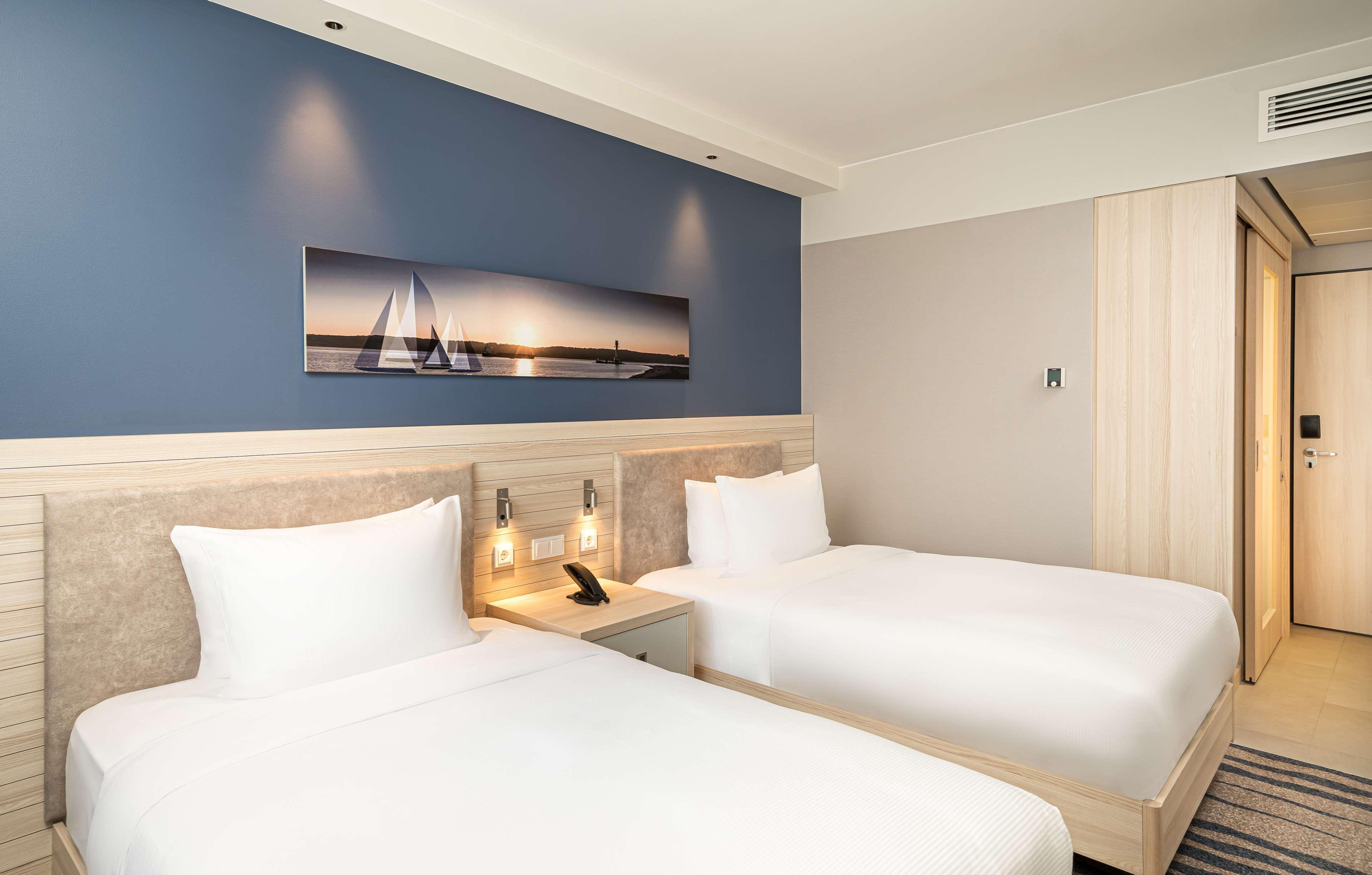 Hotel Hampton By Hilton Kiel Extérieur photo