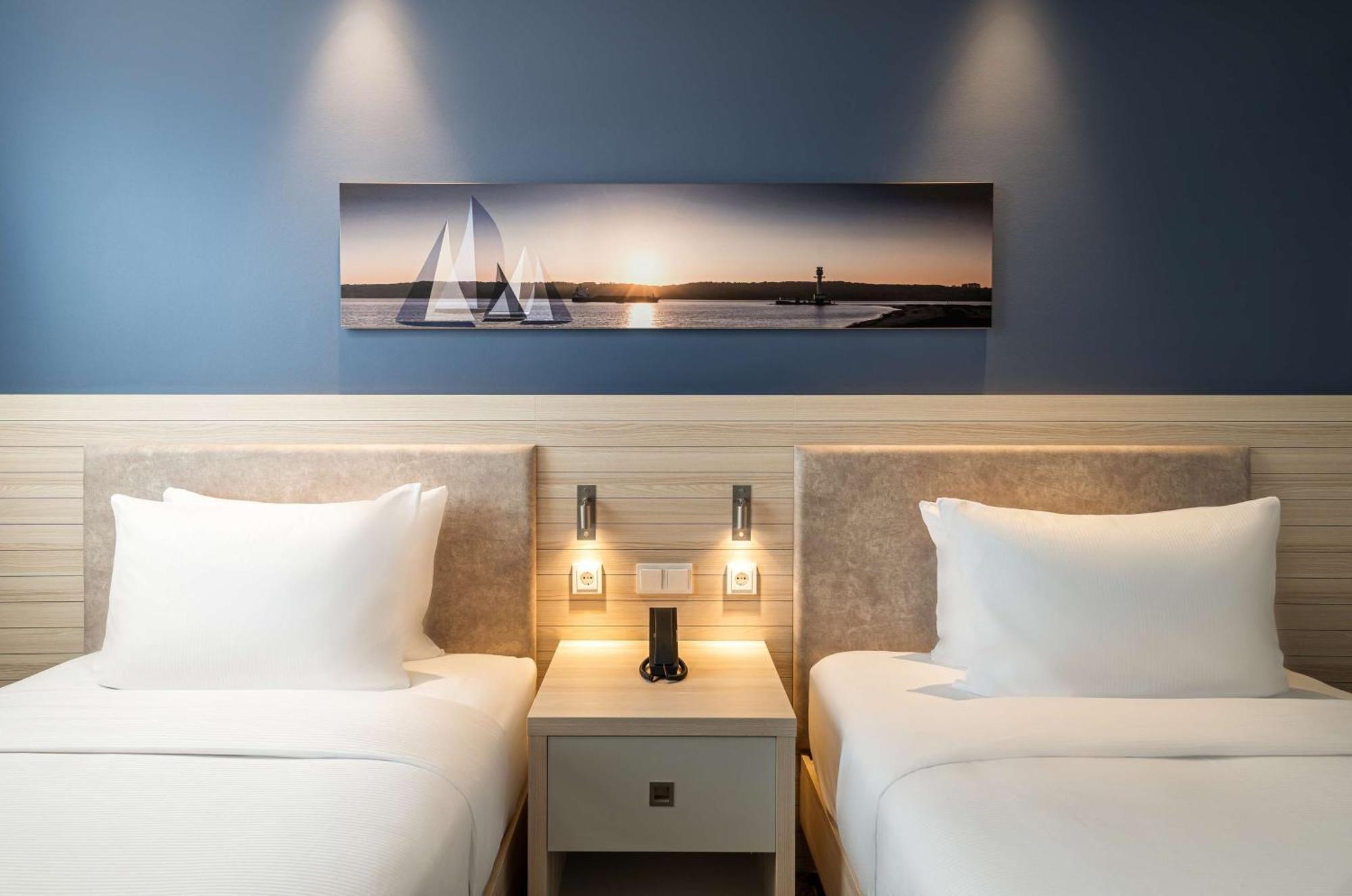 Hotel Hampton By Hilton Kiel Extérieur photo