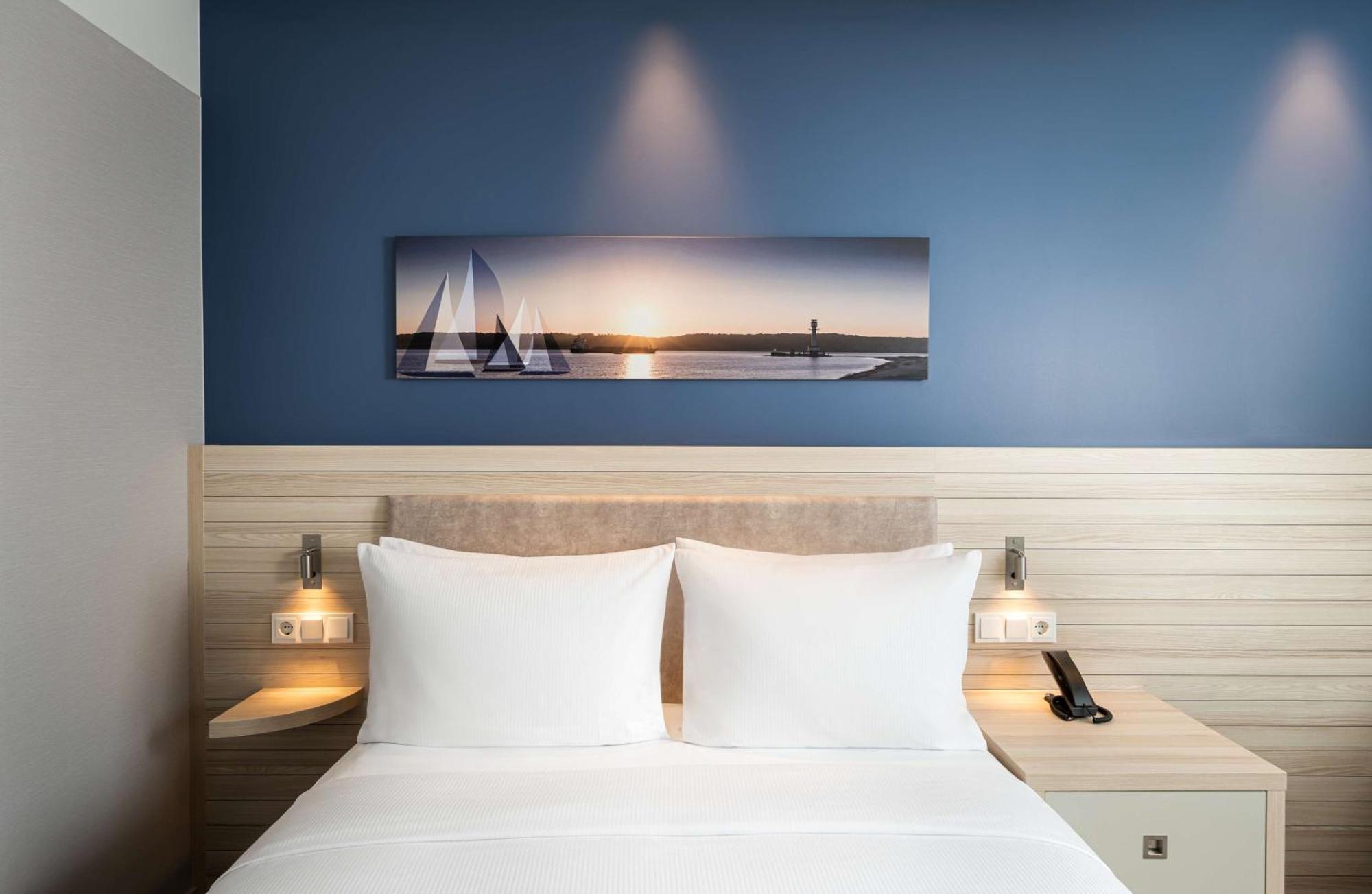 Hotel Hampton By Hilton Kiel Extérieur photo