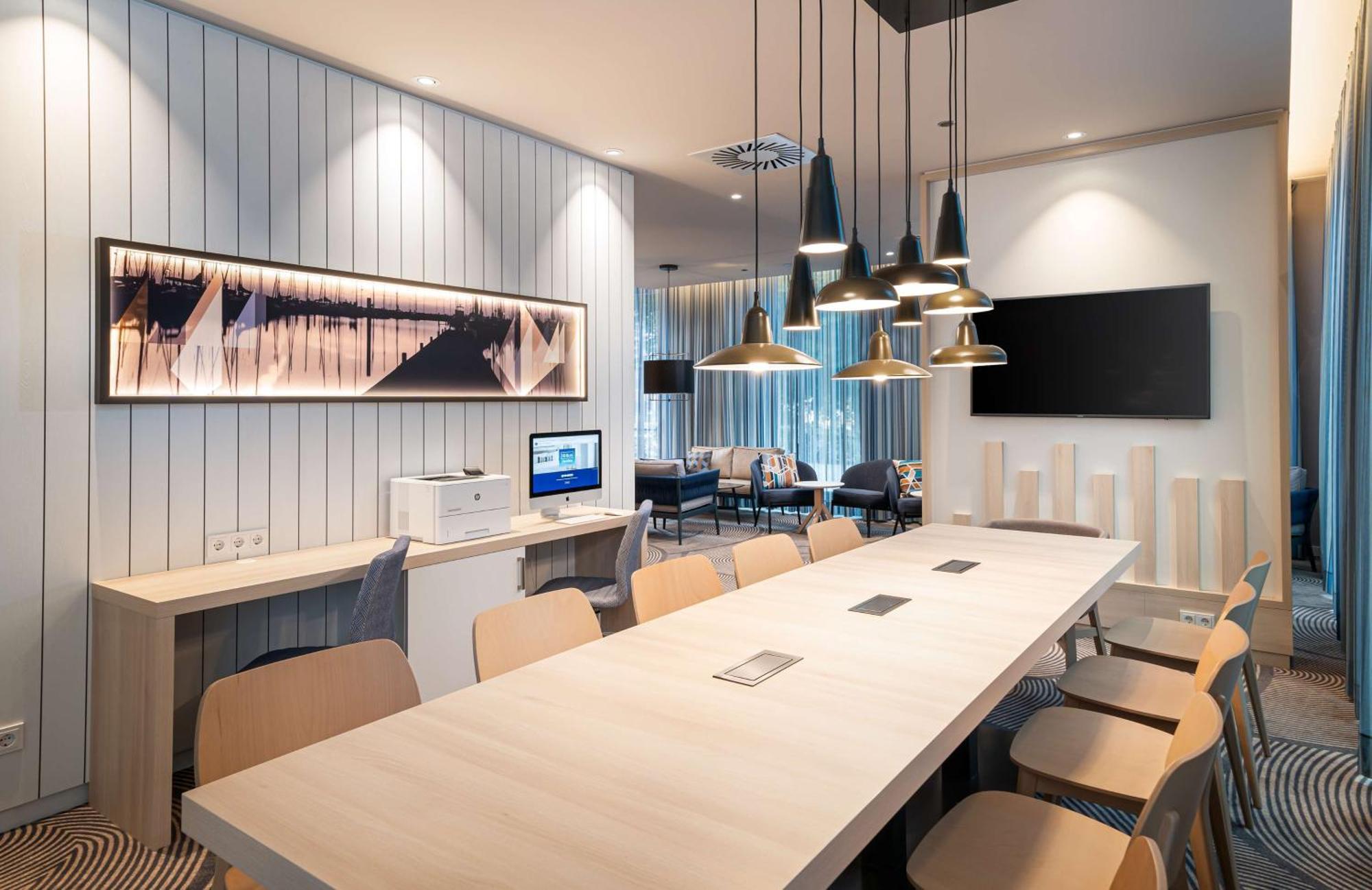 Hotel Hampton By Hilton Kiel Extérieur photo